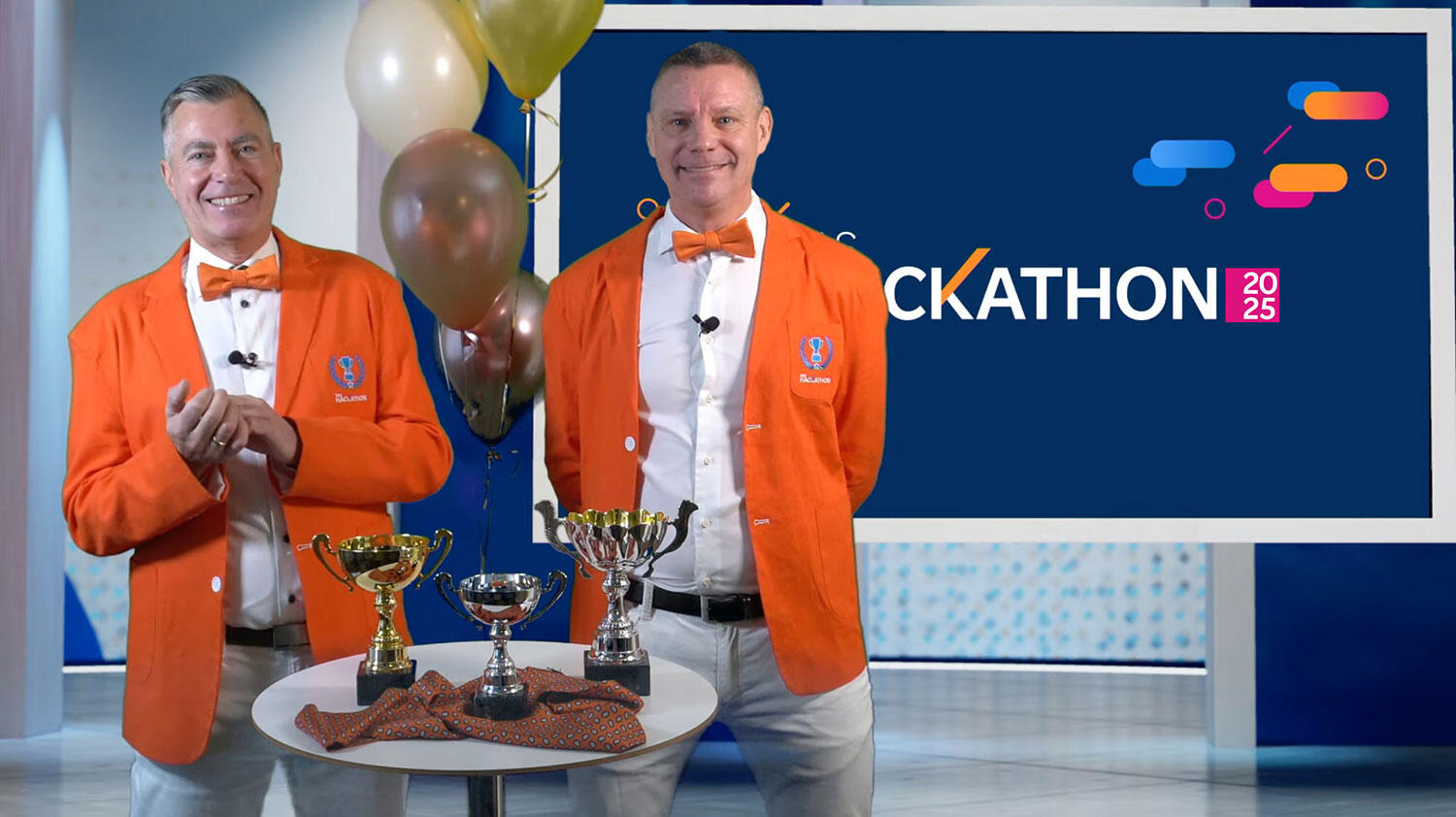 Peter Lundqvist and Einar Halvorsen presenting 2025 Hackathon awards
